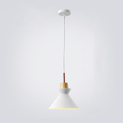 Karnz | AuroraLite Nordic Pendellampa | Metalldesign | 1-lampa | Moderna färgalternativ
