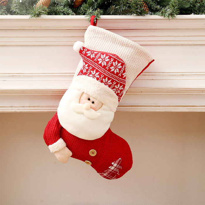 Hemra Stor stickad julstrumpa med tomte eller snögubbe