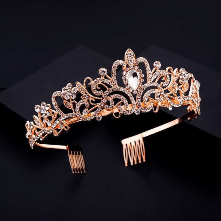 Damen Funkelnde Kristall-Tiara med filigran Design Karnz