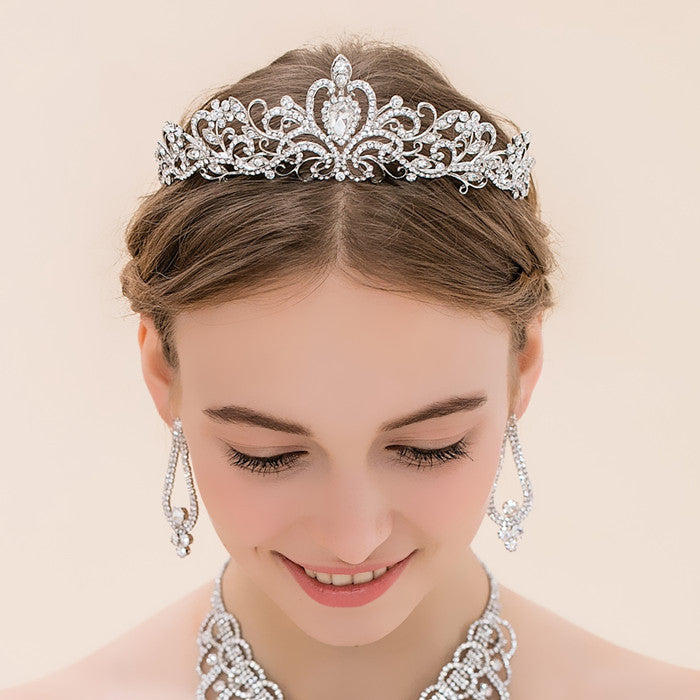 Damen Funkelnde Kristall-Tiara med filigran Design Karnz