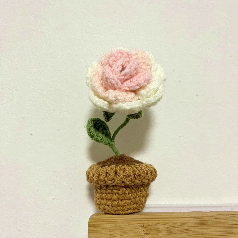 Handgjorda stickade blommor