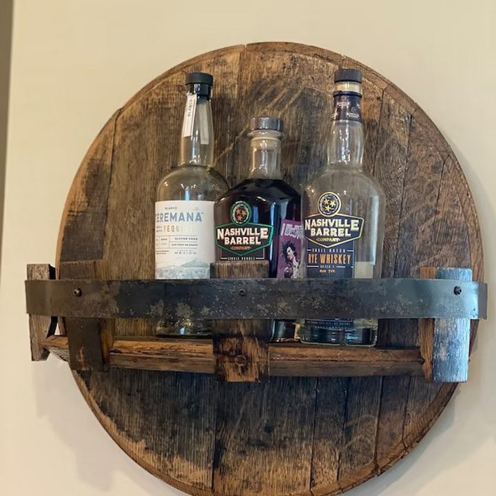 Sandsberg | Whiskeyfat Vägghylla | Rustikalt Massivträdsdesign | Rund