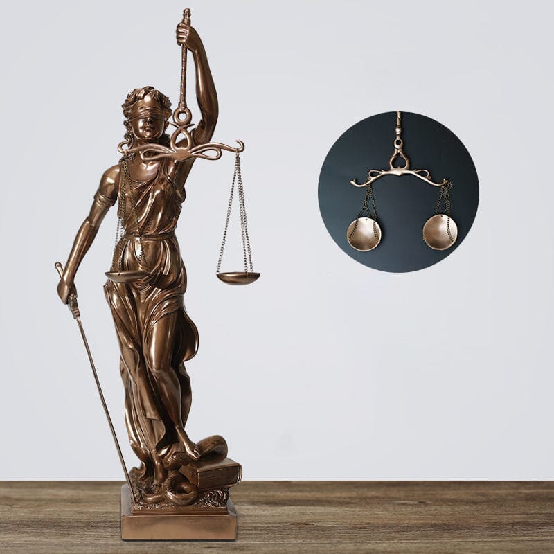 Dekorationsstaty av rättvisans gudinna