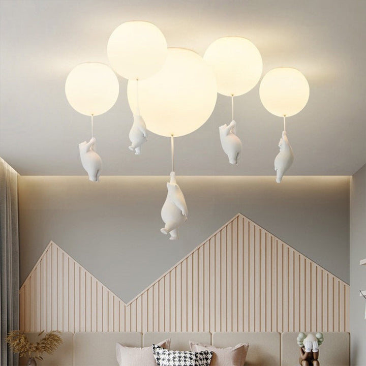 SkyDream Barntaklampa med Björn och Ballong - Lekfull Design och energieffektiv LED-belysning | Karnz