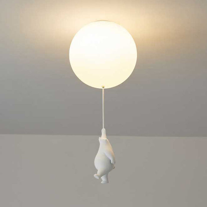 SkyDream Barntaklampa med Björn och Ballong - Lekfull Design och energieffektiv LED-belysning | Karnz