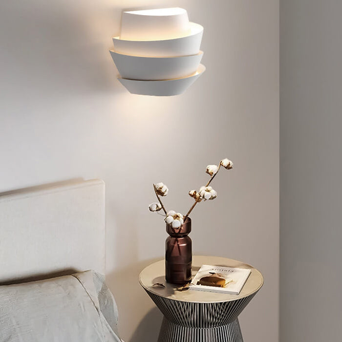 Skandinavisk vägglampa med dubbla ljuspunkter - NordGlow | Karnz