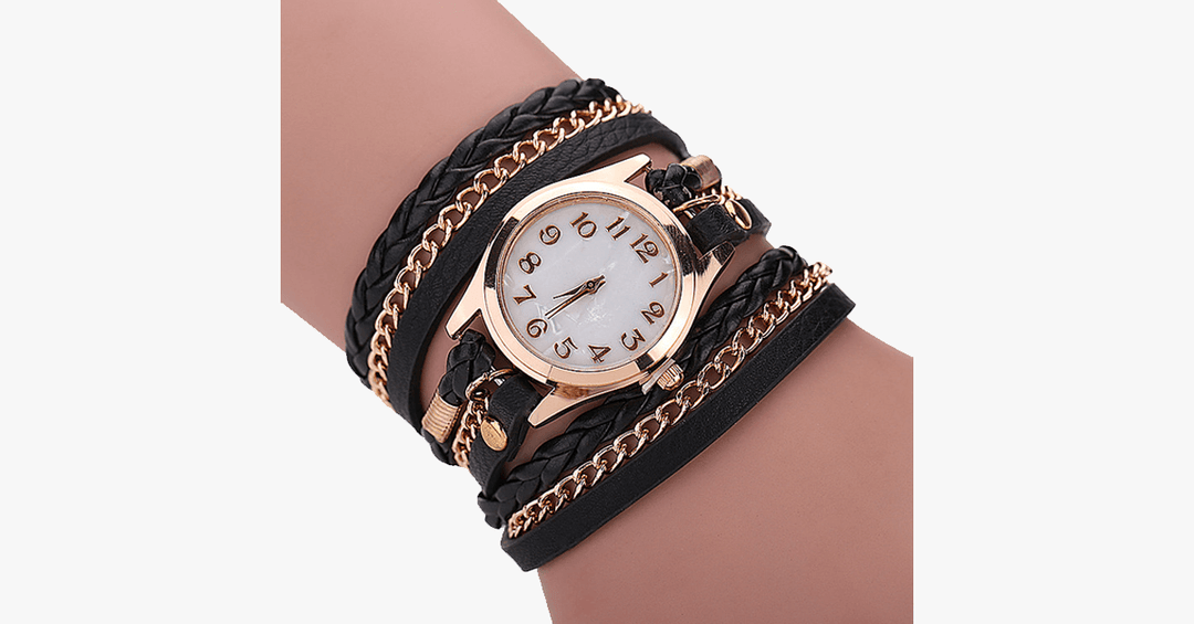 Kvartsur med gyllene urtavla och iögonfallande armband – designad för att framhäva din avslappnade stil