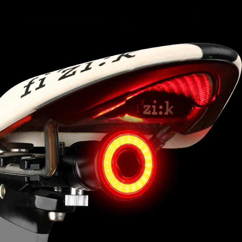 VeloSafe Slim – USB-uppladdningsbart intelligent cykelbakljus med bromssensor | Karnz