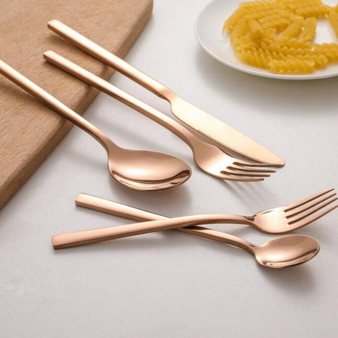 Karnz | LumiDine 30-delars Premium Bestickset | Rostfritt Stål | Modernt Design | För 6 Personer | Hållbart &amp; Diskmaskinssäkert
