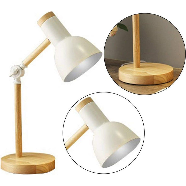 Justerbar bordslampa i trä | Nordisk belysning