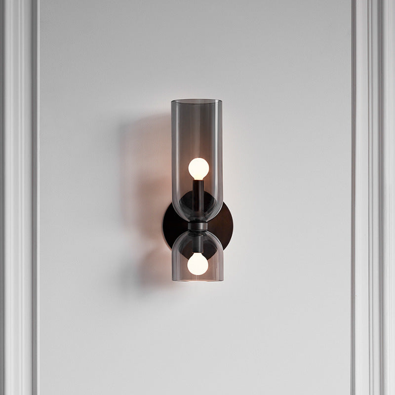 Glasvägglampa med dubbellampdesign
