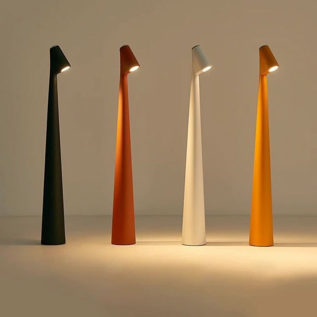 Karnz | Nordisk Minimalistisk Design Stämningsljus | Trådlös | LED | Lampa för läsning | Bordslampa