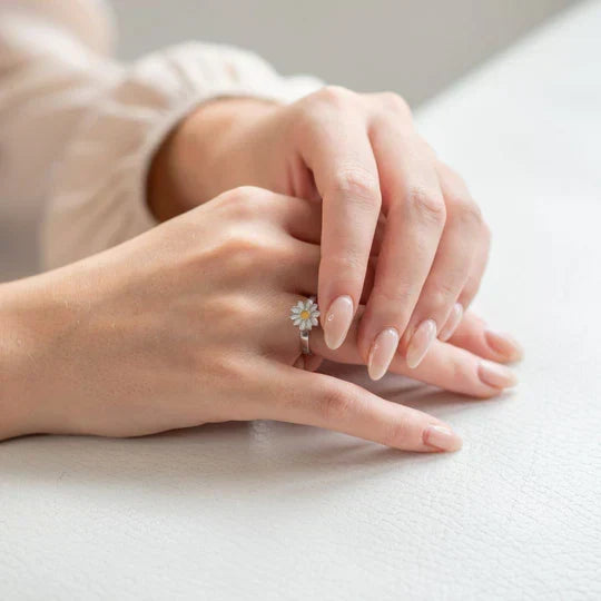 CalmRing Nua - Stilfull ring för stress och ångest
