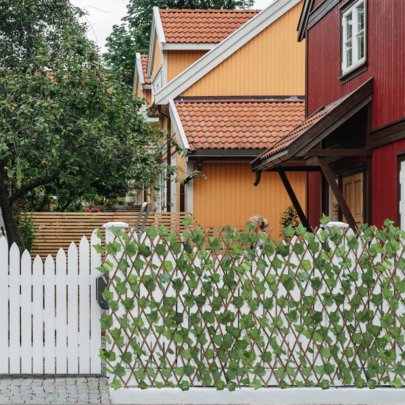 Utökningsbar konstgjord insynsskydd