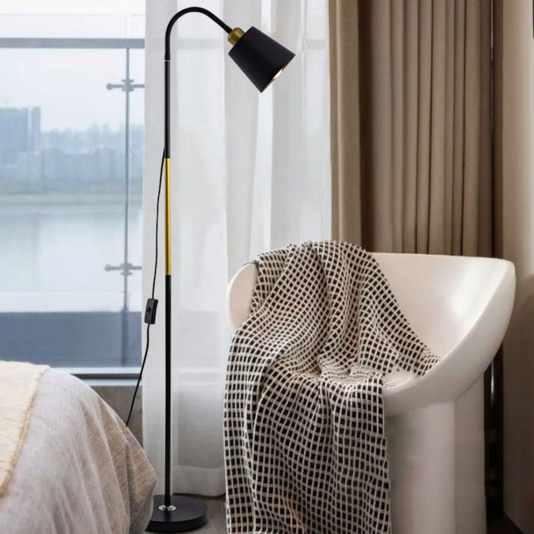 Golvlampa | Minimalistisk rund PVC-skärm