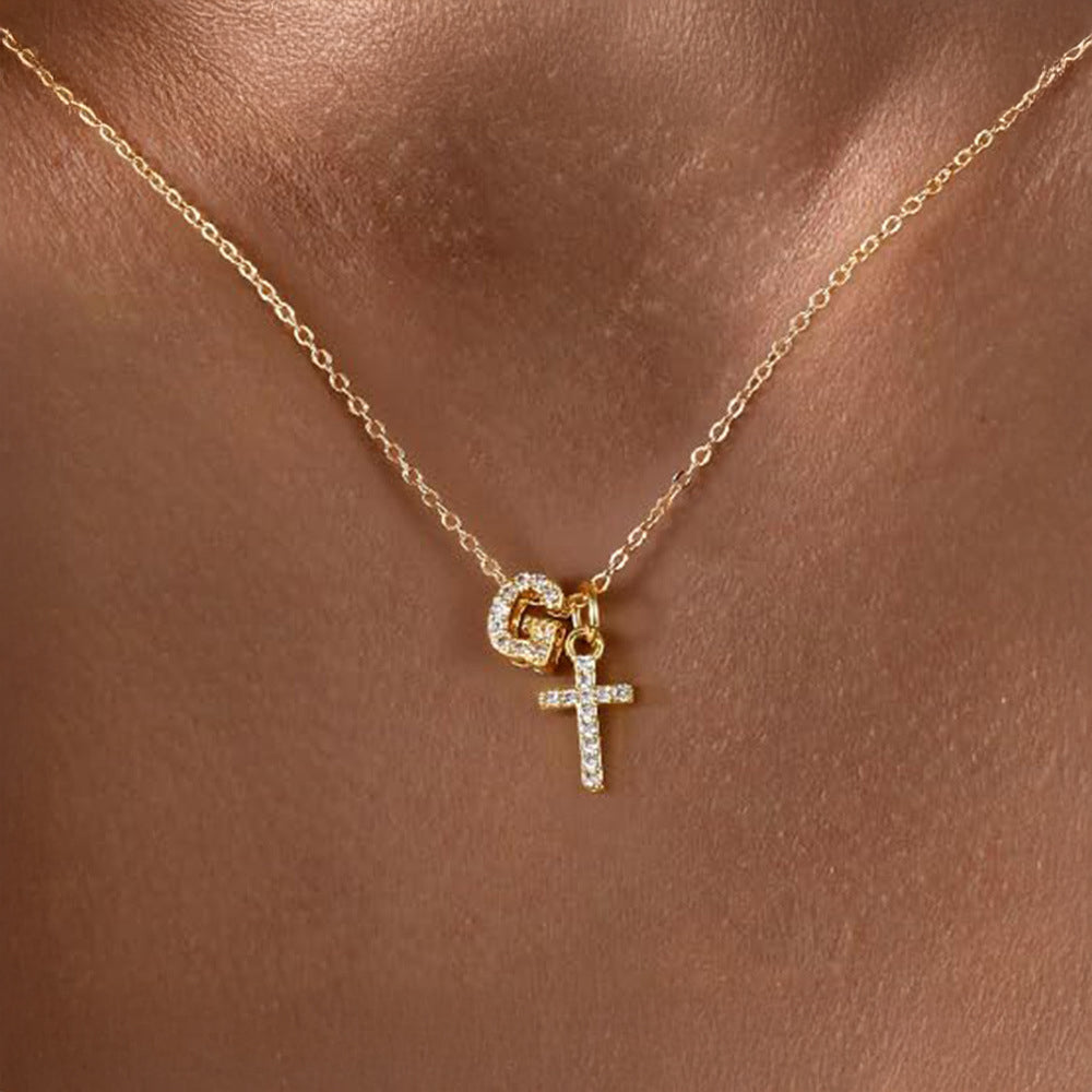 Karnz | Delikat Diamant Initial &amp; Kors Halsband