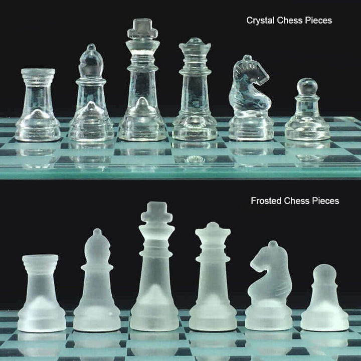 Sandsberg | Glas-Schackspel | Mattade Kristallfigurer med Schackbräda