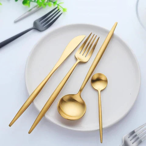 VédaTable 24-delars bestickset – Modern elegans i rostfritt stål | Karnz