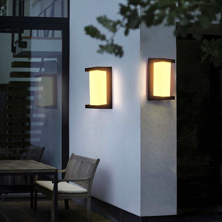Vattentät utomhus-LED-vägglampa med rörelsesensor