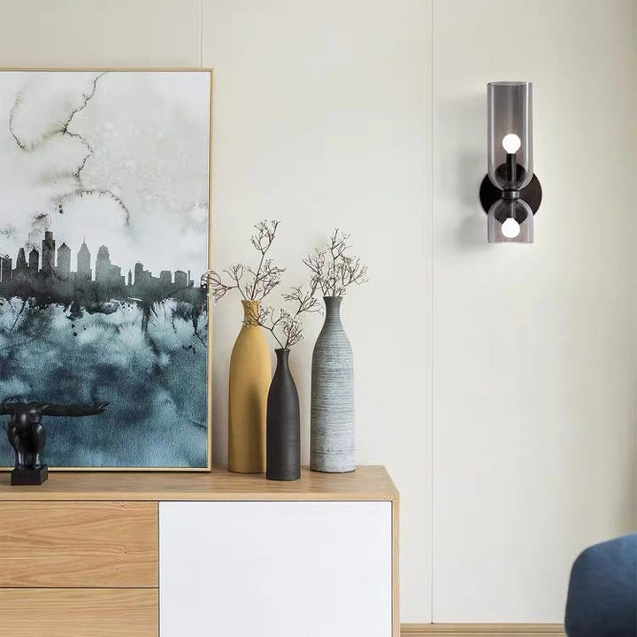 Glasvägglampa med dubbellampdesign