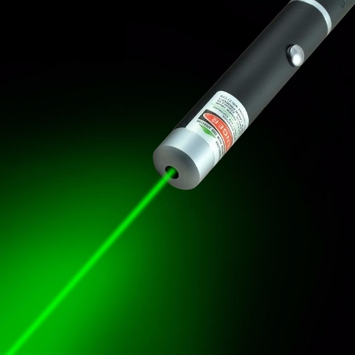 Grön militär laserpointer | Karnz