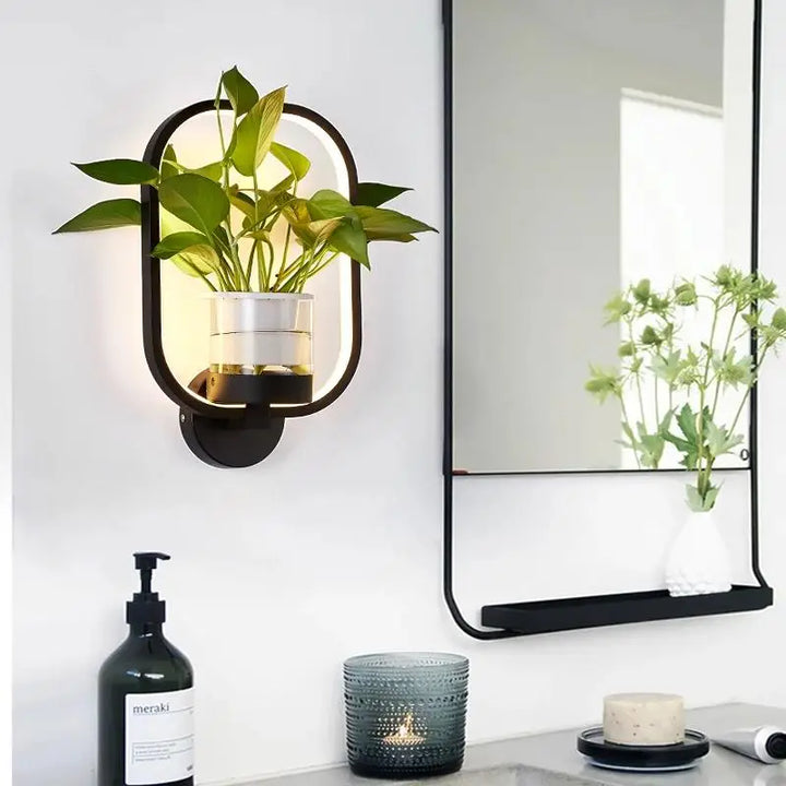 LED-vägglampa med inbyggd växt – Designer-vägglampor för inomhusbruk
