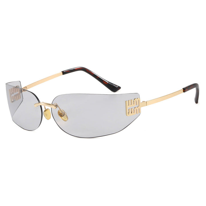 Damen futuristisk designer solbrille med usædvanlig ramme og UV-beskyttelse fra Karnz