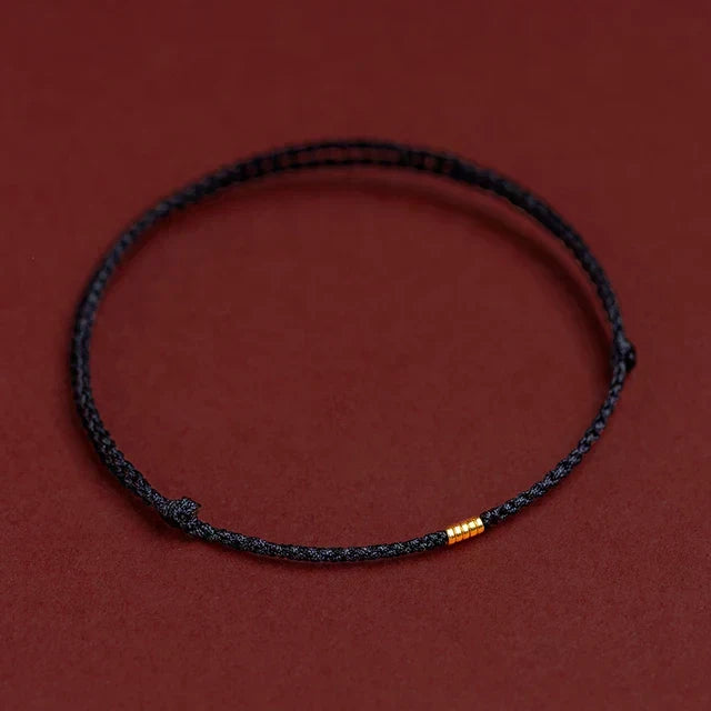 Karnz | Handgjort armband med helig välsignelse