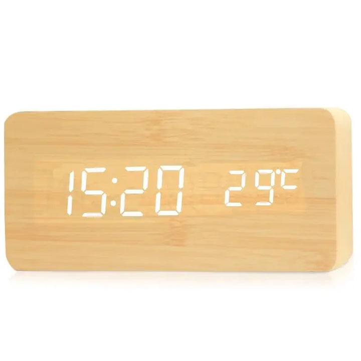 Sandsberg | Digital träklocka | LED-display, tyst drift