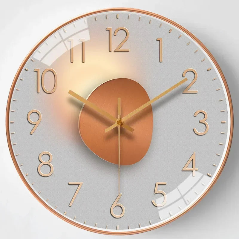 Karnz | SilentTime – Digital väggklocka i klassisk stil