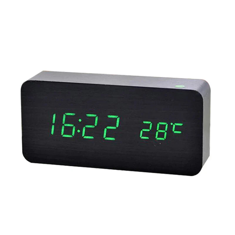 Sandsberg | Digital träklocka | LED-display, tyst drift