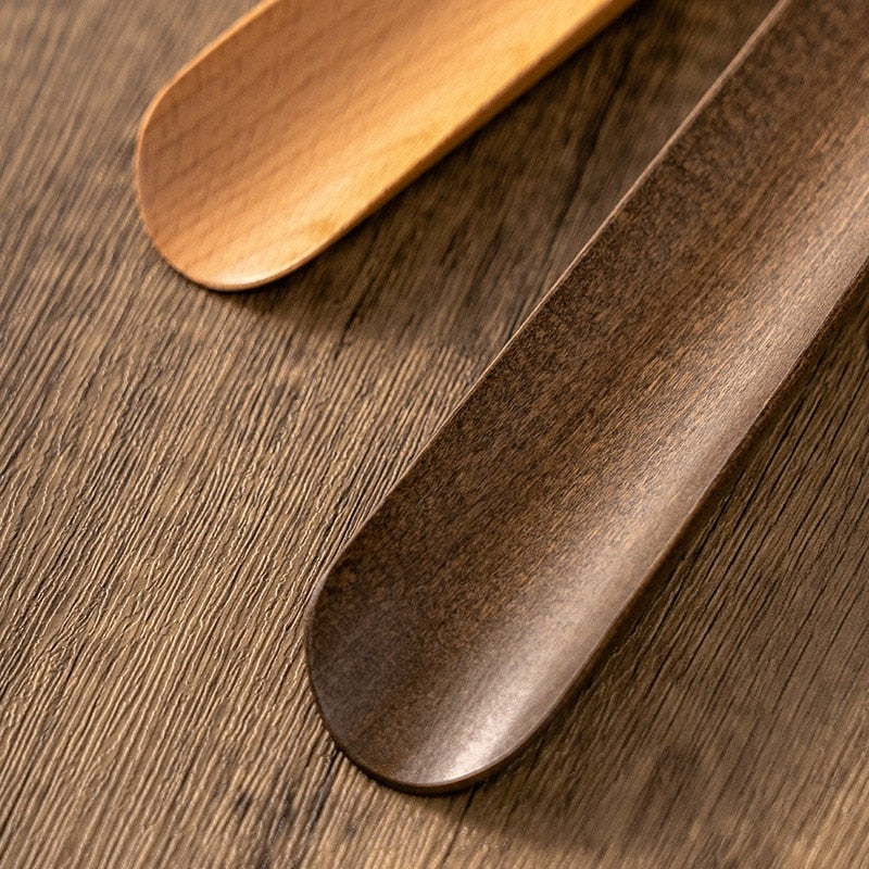 Sandsberg | Skohorn med Långt Handtag | Magnetisk Trädesign | Naturträ
