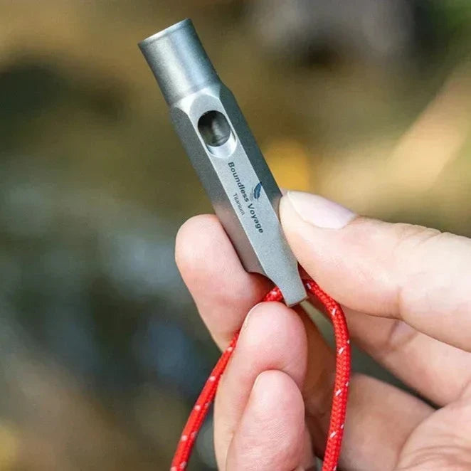 Behärska Din Säkerhet: Original Boundless Voyage Titanpipa - Din oumbärliga följeslagare för nödsituationer, överlevnad och äventyr