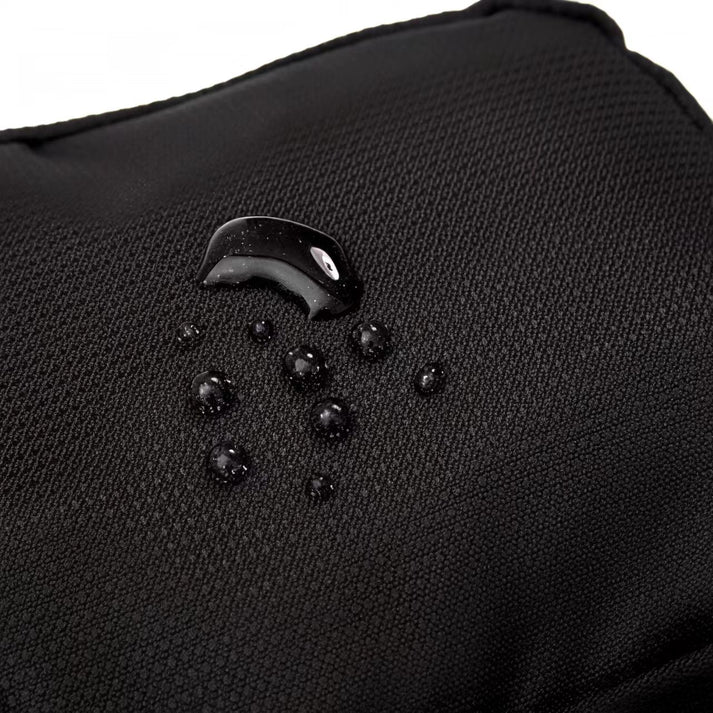 UrbanGuard Sling Bag | Kompakt, Säker, Vattentät | Karnz