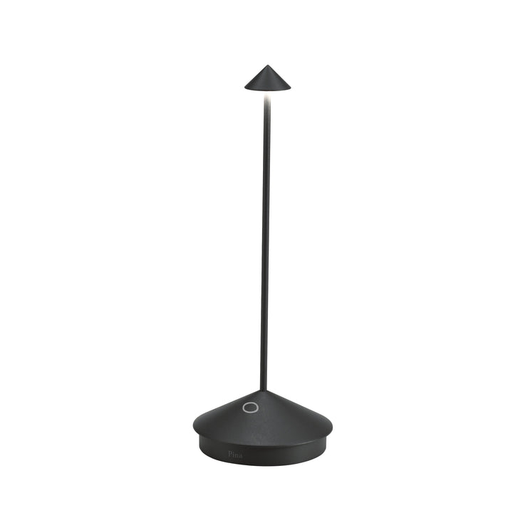Bärbar LED Bordslampa Lumora – Dimbar, Väderbeständig &amp; Stilig | Karnz