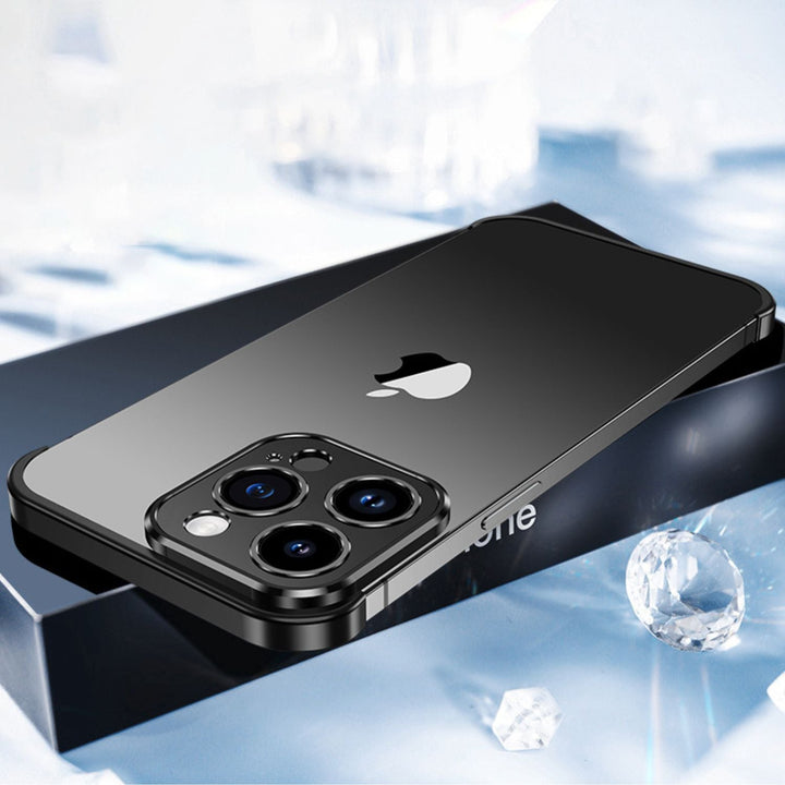 Ultradun metallfodral för iPhone – Osynligt skydd, Smalt och robust mobilfodral | Karnz
