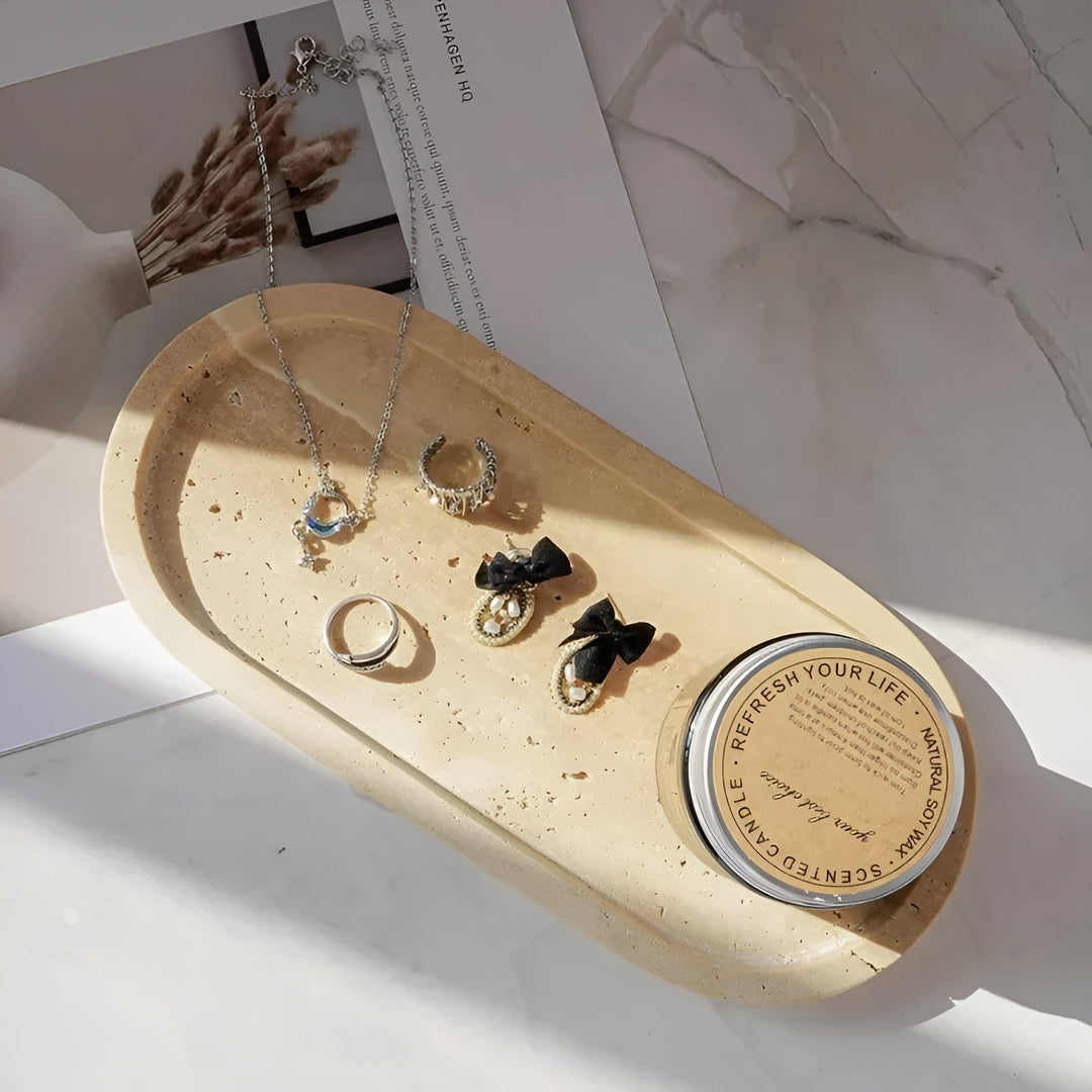 Tandborsthållare i natursten – med tvålpump och hylla | Eleganta badaccessoarer i travertin