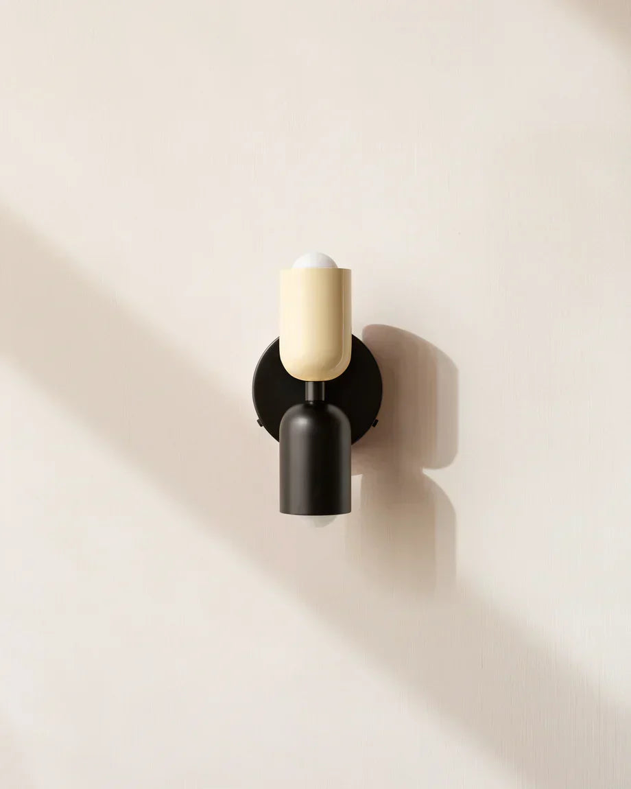 MP H23 Vägglampa (Upp- och nedåtrörelse)