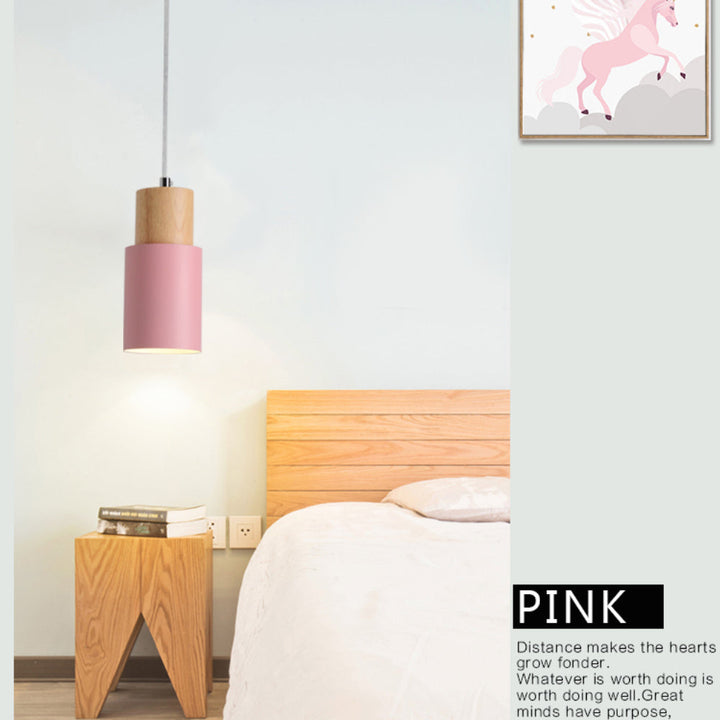 Designerhängande lampa med nordisk träfot