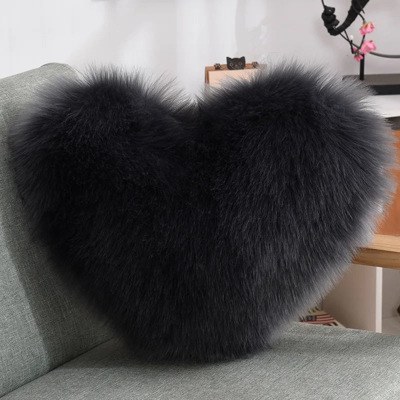 Mjuk Hjärformad Fuzzy Soffkudde i Soft-Polyester | Karnz