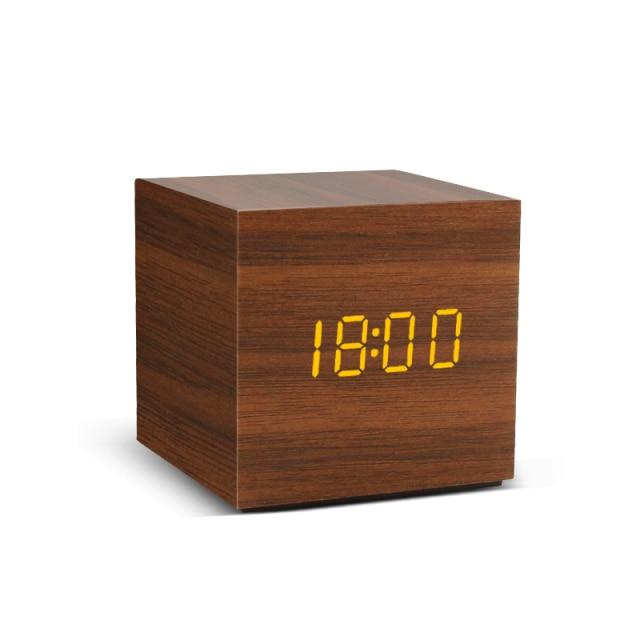 Sandsberg | Trä-LED-väckarklocka | Minimalistisk kubdesign med temperaturvisning | Flera färger